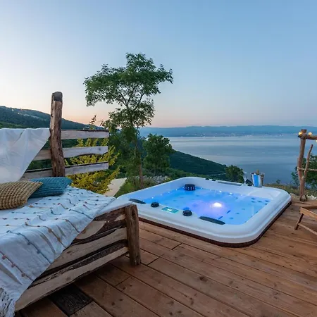 Luxury tent Glamping Bellamia *